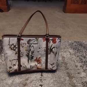 Dana Buchman Purse White FLoral